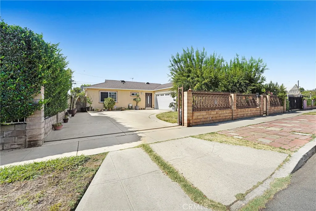 Reseda, CA 91335