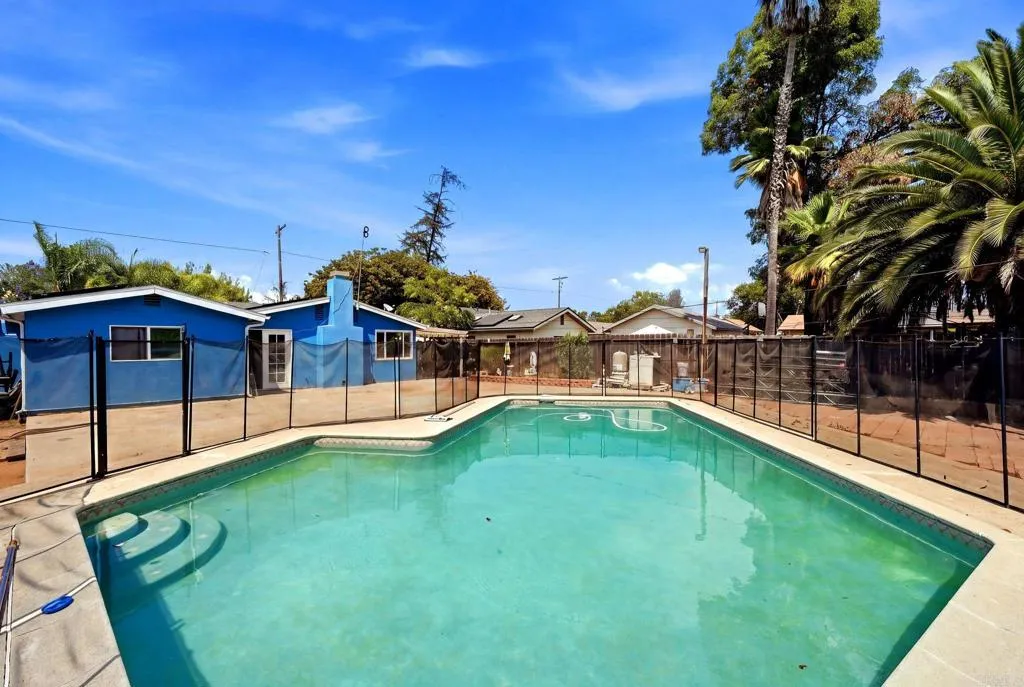 https://cdn.realtyfeed.com/cdn/127/306793073/31584ce39bbda2d98654d327ff15ea93.webp