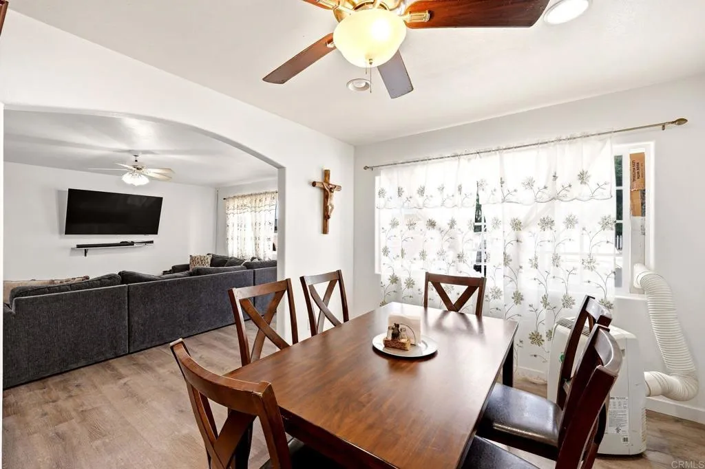 https://cdn.realtyfeed.com/cdn/127/306793073/9ea066776ded99491690d7fa80caf5be.webp