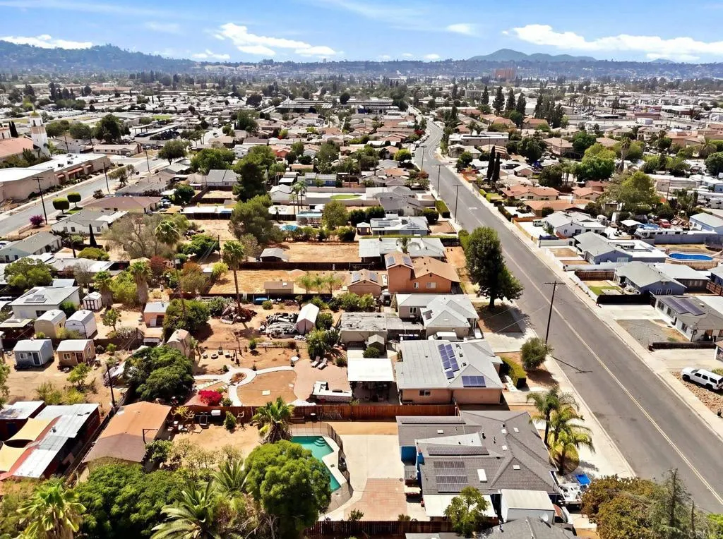 https://cdn.realtyfeed.com/cdn/127/306793073/a5996e2ad7b0190a578063324ff7f145.webp