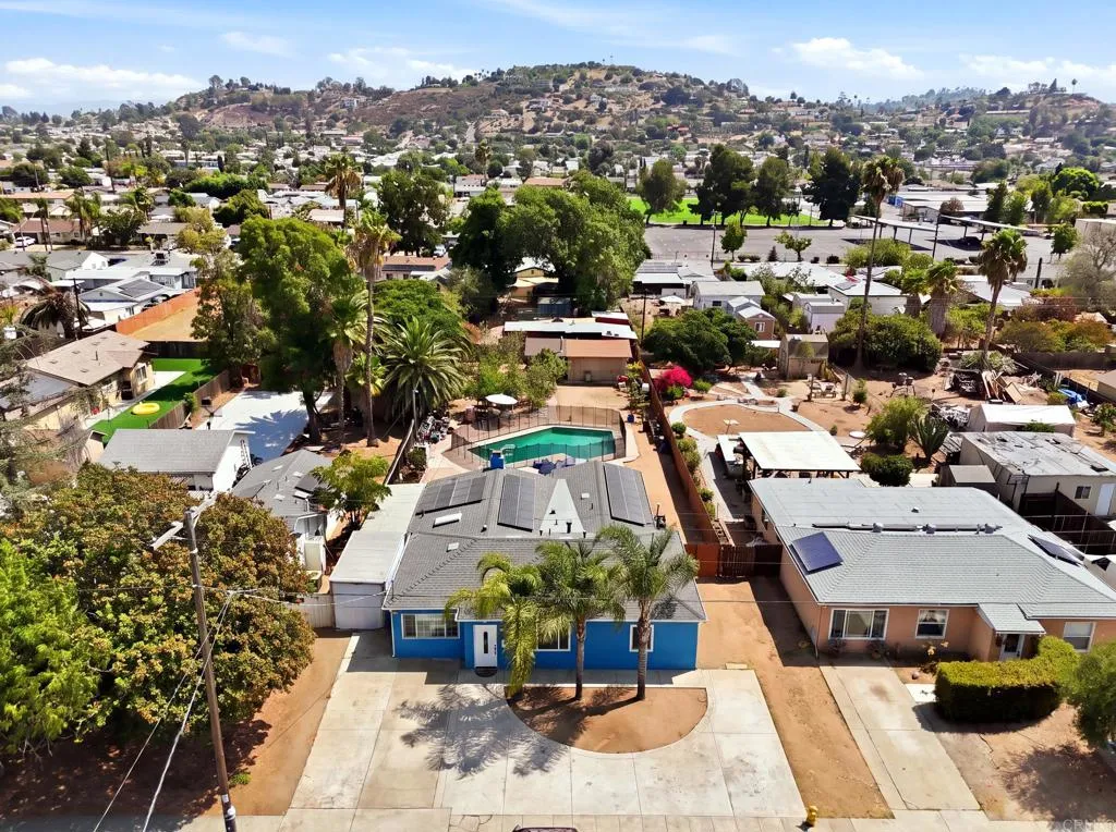 https://cdn.realtyfeed.com/cdn/127/306793073/deec8449d071c9070ee845c4a059e02e.webp