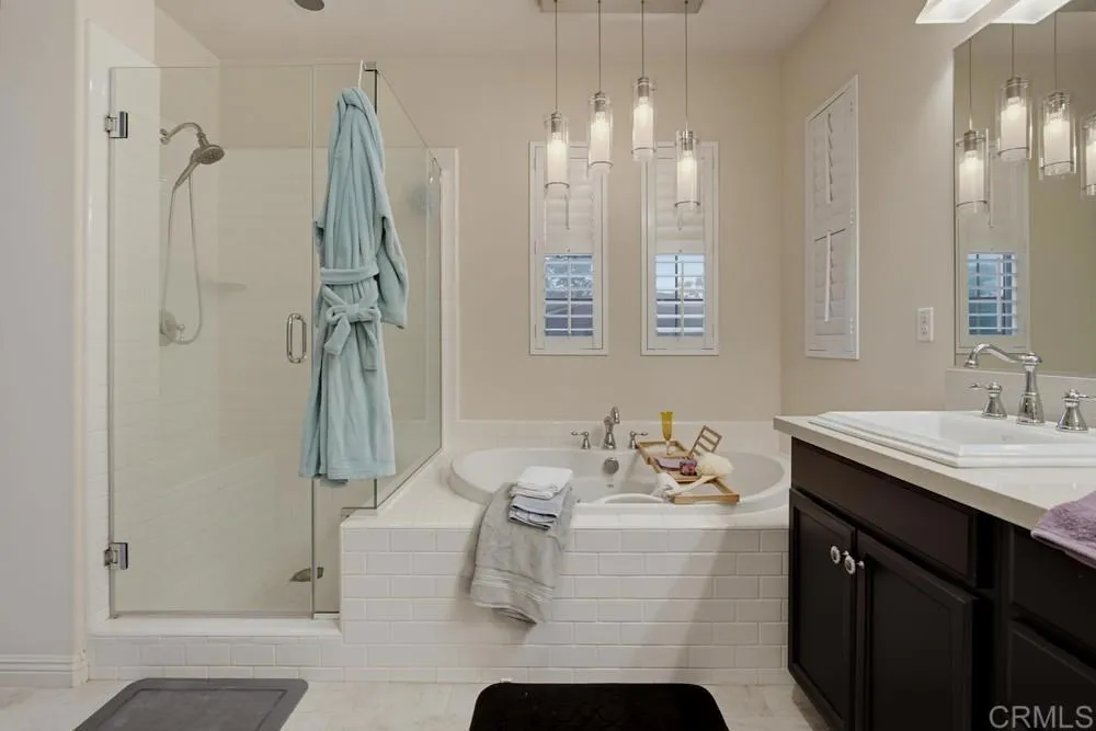 https://cdn.realtyfeed.com/cdn/127/306793076/14fd32d293c0ca44bee8e128a92a3a26.webp