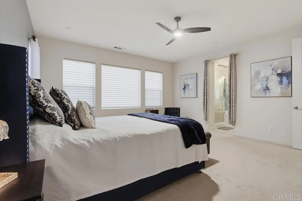 https://cdn.realtyfeed.com/cdn/127/306793076/529fec7904912042df3a6da3ff767dd7.webp