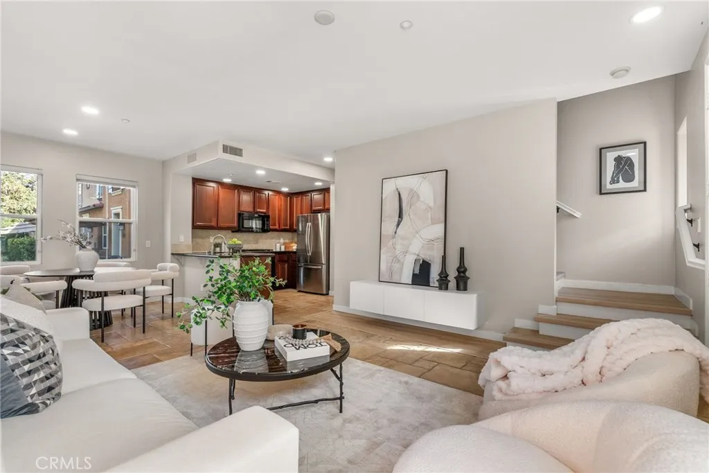 Photo #10: OC26176760 Listing: Photo #10