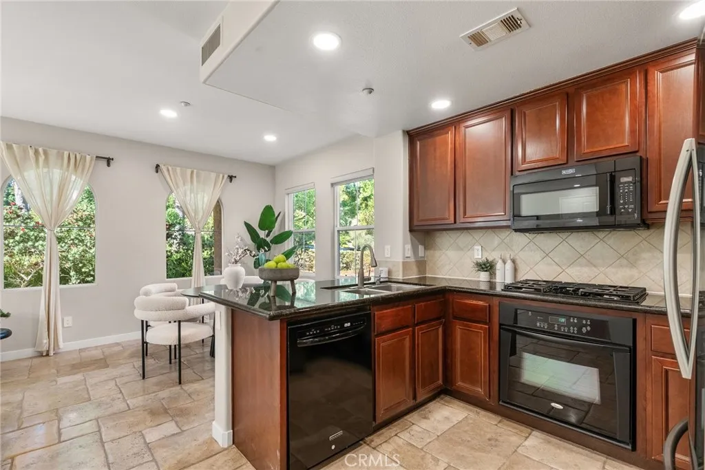 Photo #15: OC26176760 Listing: Photo #15
