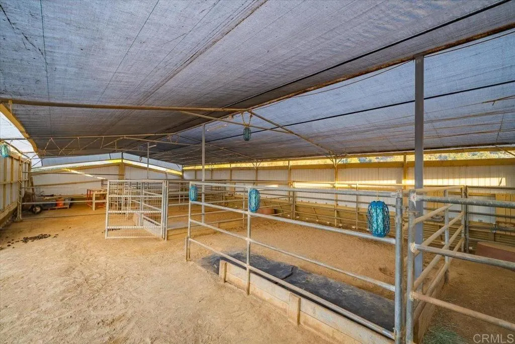 https://cdn.realtyfeed.com/cdn/127/306793139/13470770e8d1564412e05ceb7c8381c9.webp