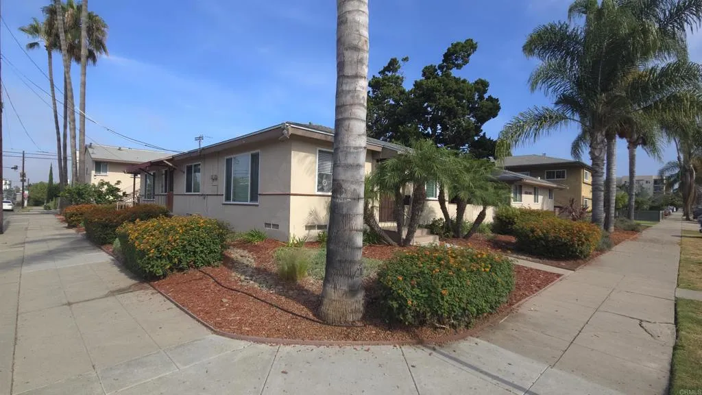 https://cdn.realtyfeed.com/cdn/127/306793208/9558a114ee7c4570b281ea45574c820e.webp