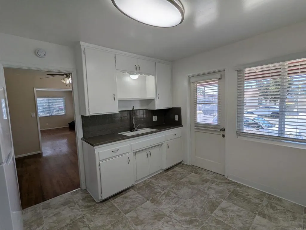 https://cdn.realtyfeed.com/cdn/127/306793208/af6a09575fa7fec409d7a31e2eaff4f9.webp