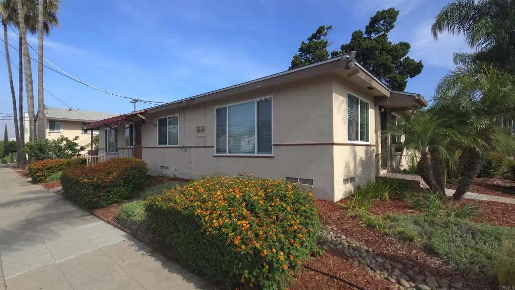 https://cdn.realtyfeed.com/cdn/127/306793208/c51b6f289434720d3f4aee11c4cbe45b.webp