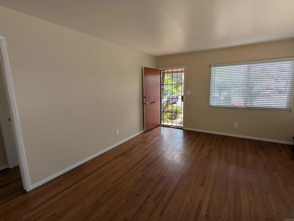 https://cdn.realtyfeed.com/cdn/127/306793208/da0f2314f41899ea22d9269340efcd79.webp