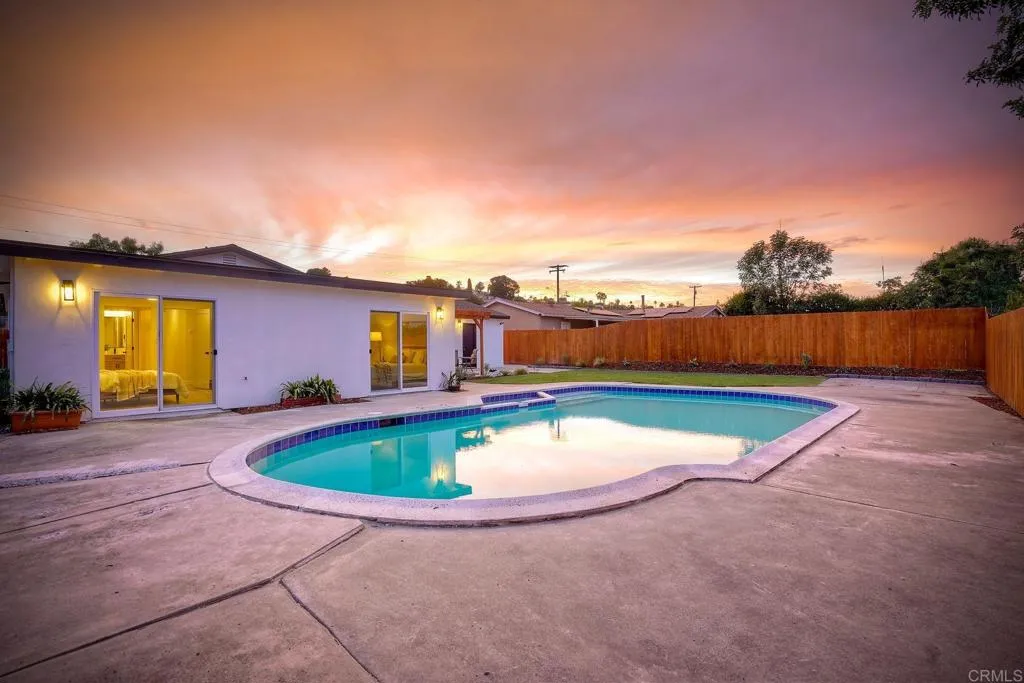 https://cdn.realtyfeed.com/cdn/127/306793210/4802a136f856f086be90715d9181ef55.webp