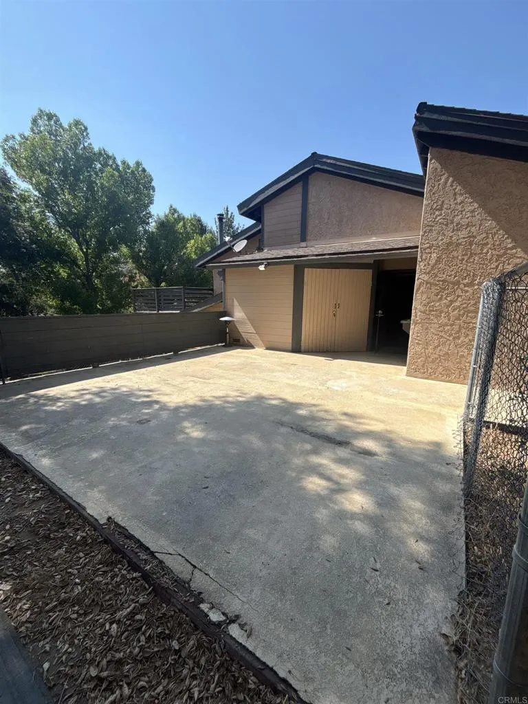 https://cdn.realtyfeed.com/cdn/127/306793241/bf9ec809dfbc2ea162e48136b512ed6f.webp