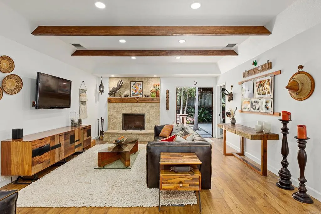 https://cdn.realtyfeed.com/cdn/127/306793242/10e2485ad82e0d41c78e7a4ad4941b44.webp