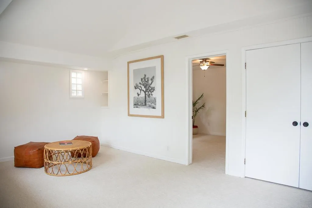 https://cdn.realtyfeed.com/cdn/127/306793242/1aa6b6adfbca5785f2ac217595268b8d.webp