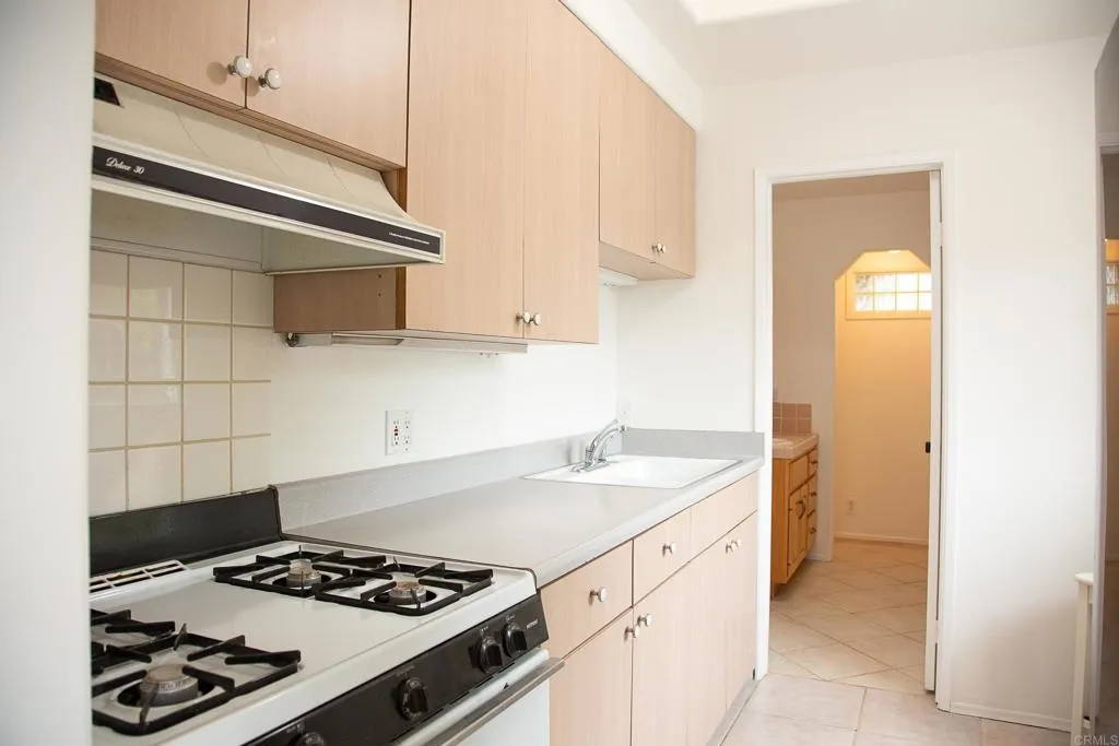 https://cdn.realtyfeed.com/cdn/127/306793242/2e3f01b74a0d3bdbe877f6dc72a4f825.webp