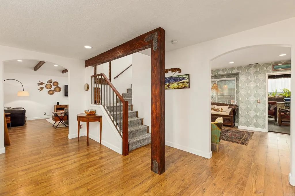 https://cdn.realtyfeed.com/cdn/127/306793242/be457fcadc5af67442b1d5ed020ed6d0.webp