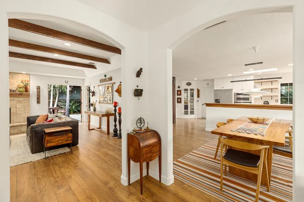 https://cdn.realtyfeed.com/cdn/127/306793242/db3bcde93fab9bf4d40c3ea563451e55.webp
