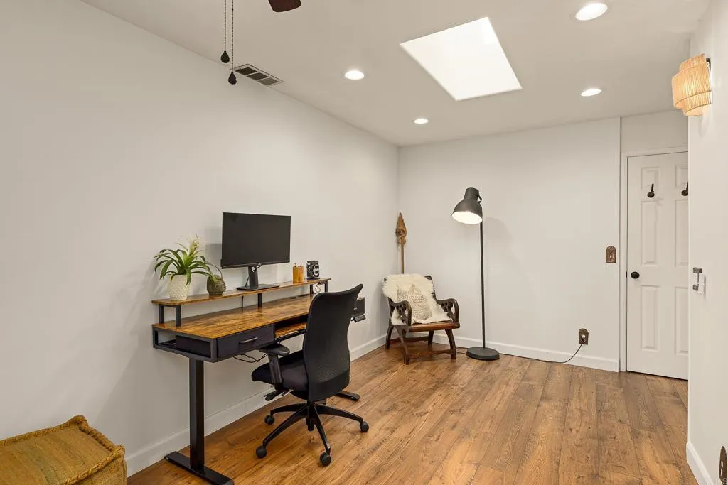 https://cdn.realtyfeed.com/cdn/127/306793242/eadb180e4a57c509fc495fc7f5de05fd.webp