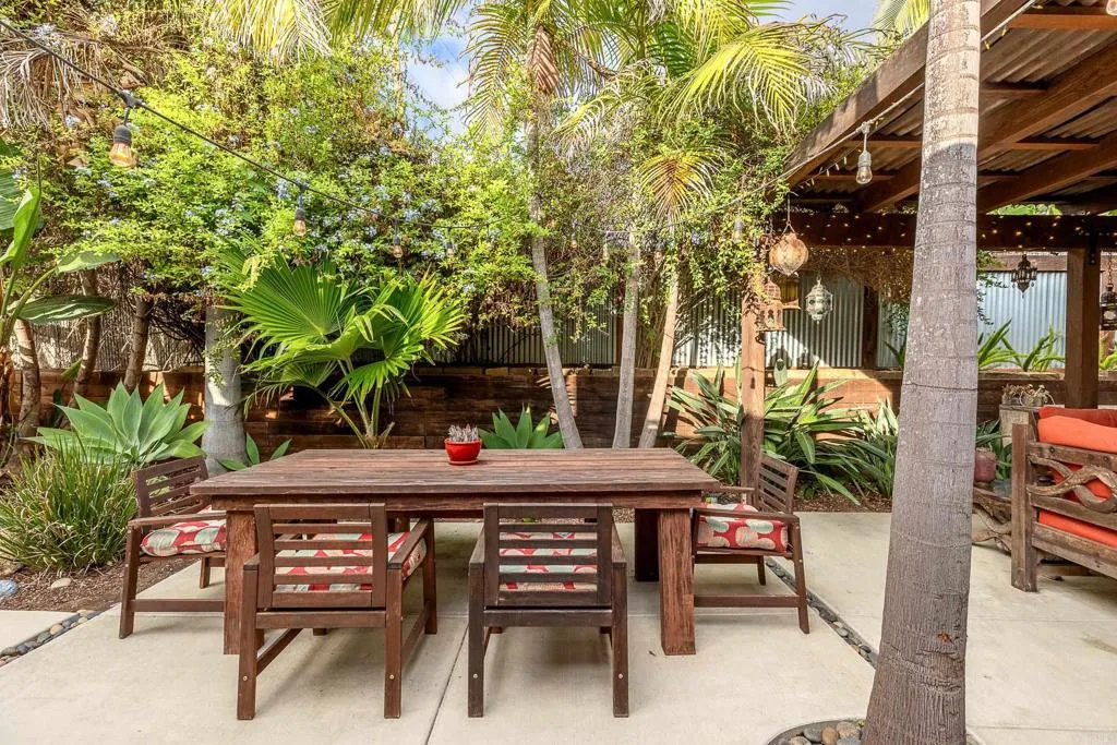 https://cdn.realtyfeed.com/cdn/127/306793242/ebcc2fd7f31eff6066a82464ee14a72b.webp