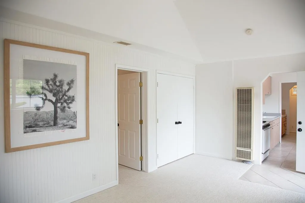 https://cdn.realtyfeed.com/cdn/127/306793242/ff5852cc854c139bb5a56e7f4890b869.webp