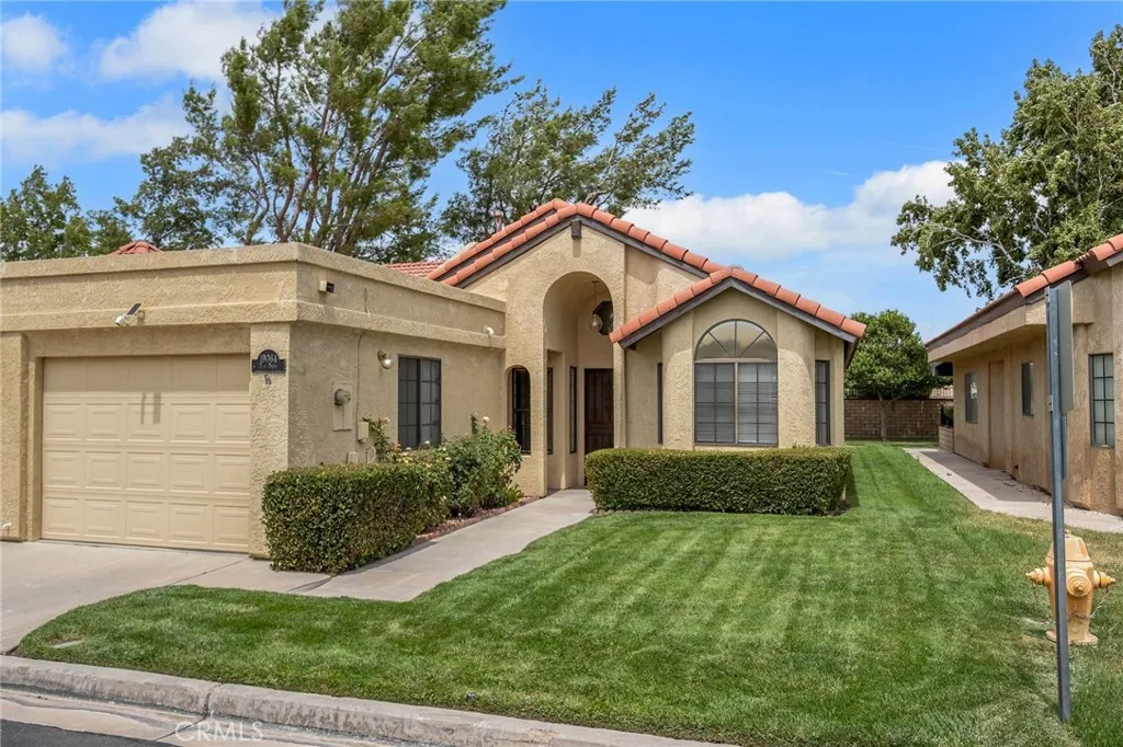 Apple Valley, CA 92308