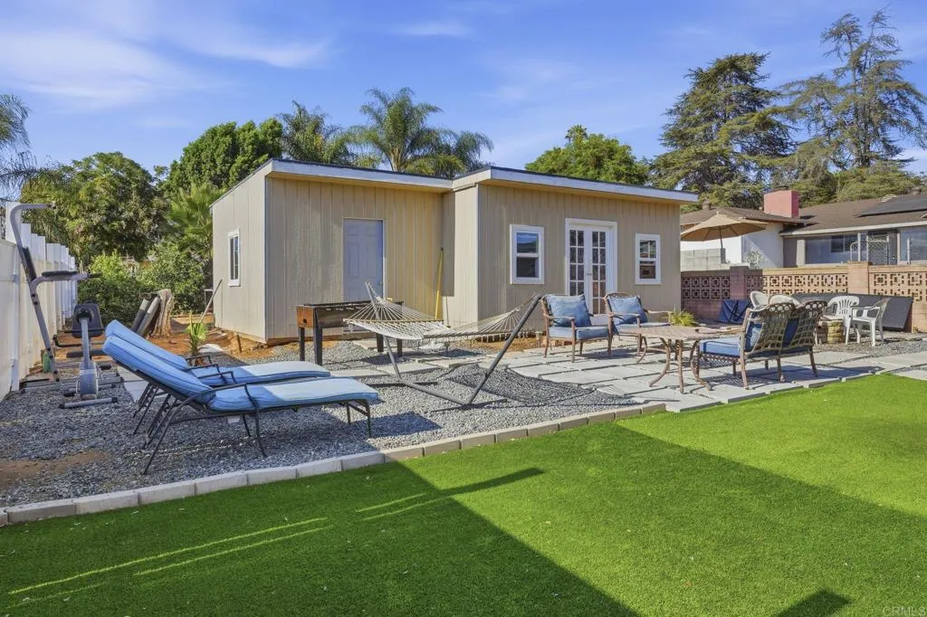 https://cdn.realtyfeed.com/cdn/127/306793251/122423b5303ff0085f2b2ef157b595e9.webp