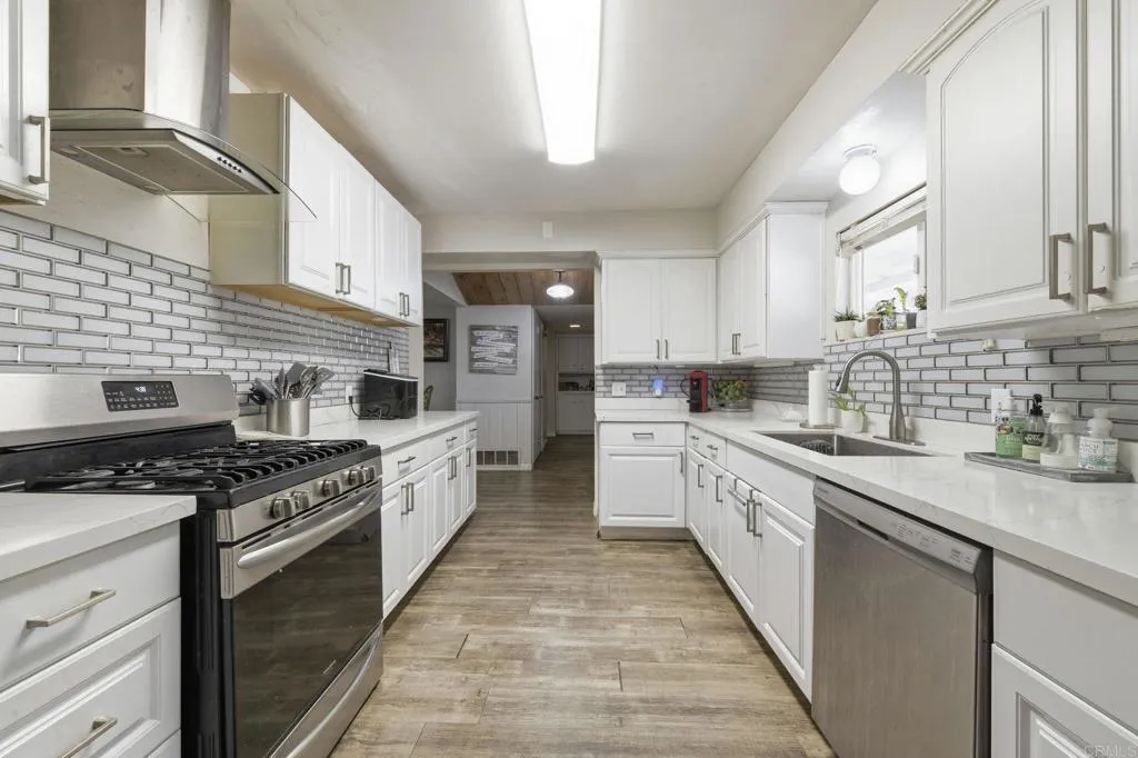 https://cdn.realtyfeed.com/cdn/127/306793251/38914d9737260229d209a00cf55fb6e9.webp