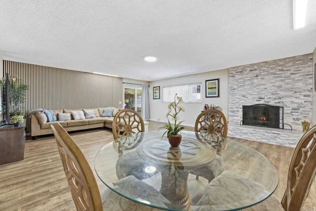 https://cdn.realtyfeed.com/cdn/127/306793251/53774cd6a529bd4f8fca358253fae497.webp