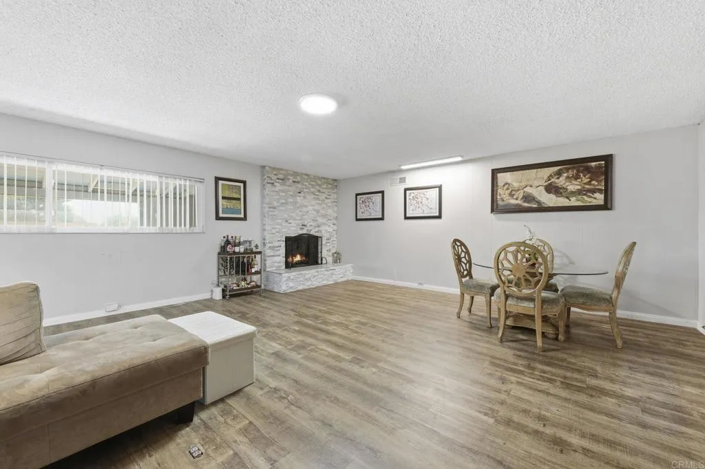 https://cdn.realtyfeed.com/cdn/127/306793251/f3a2a5ee0febb2f1871deee29e7daa62.webp