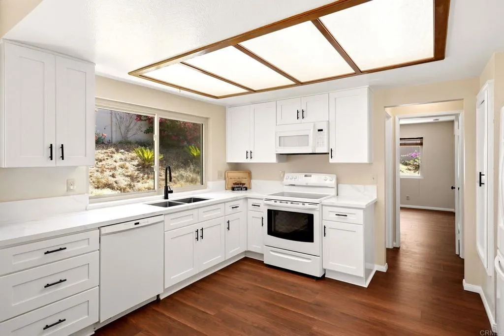 https://cdn.realtyfeed.com/cdn/127/306793254/78548a787d7ca9fbea3403a7cabd1af5.webp