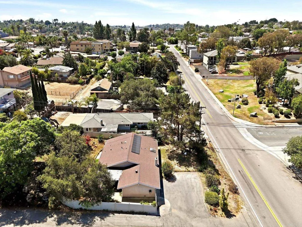 https://cdn.realtyfeed.com/cdn/127/306793254/98188b038d4411c8c75a6e00370bbbbe.webp