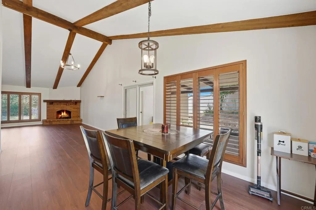 https://cdn.realtyfeed.com/cdn/127/306793254/a623f57481cf015489d47771317e56e1.webp