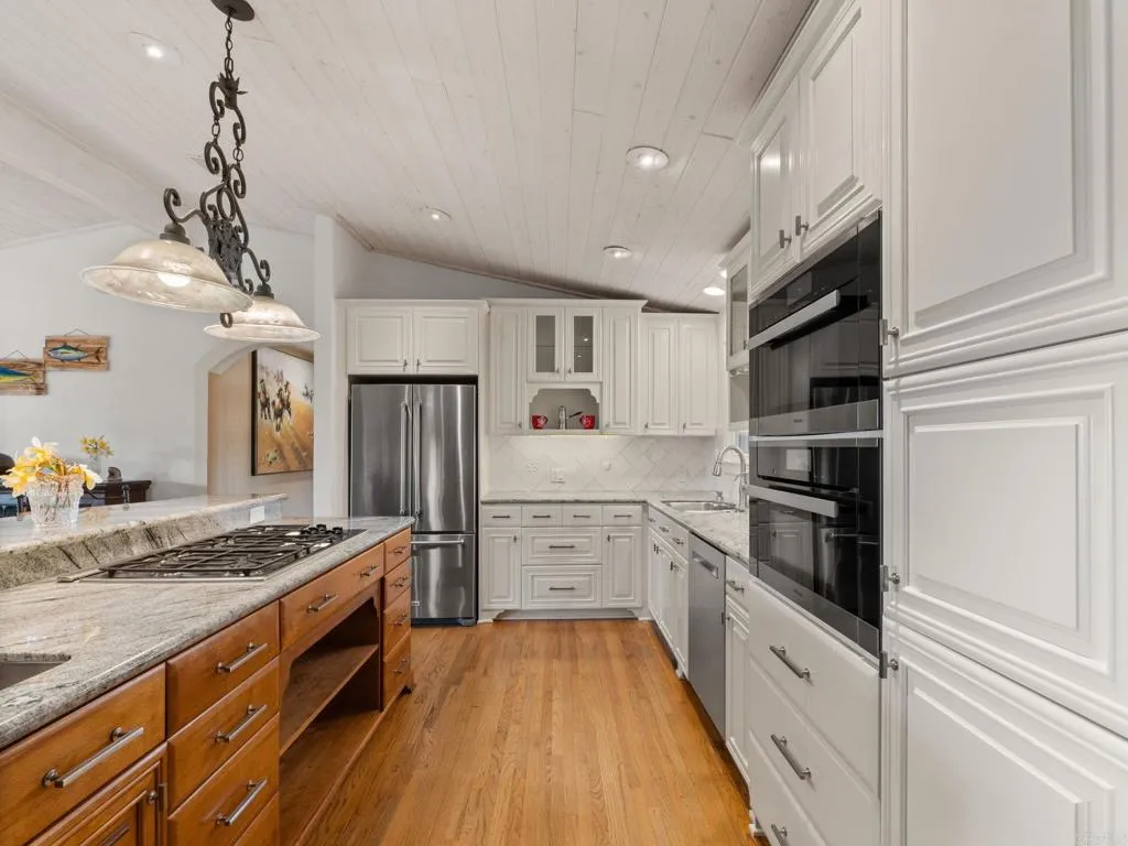 https://cdn.realtyfeed.com/cdn/127/306793273/383d4b3736483225cc6b58dd10cf6c9a.webp