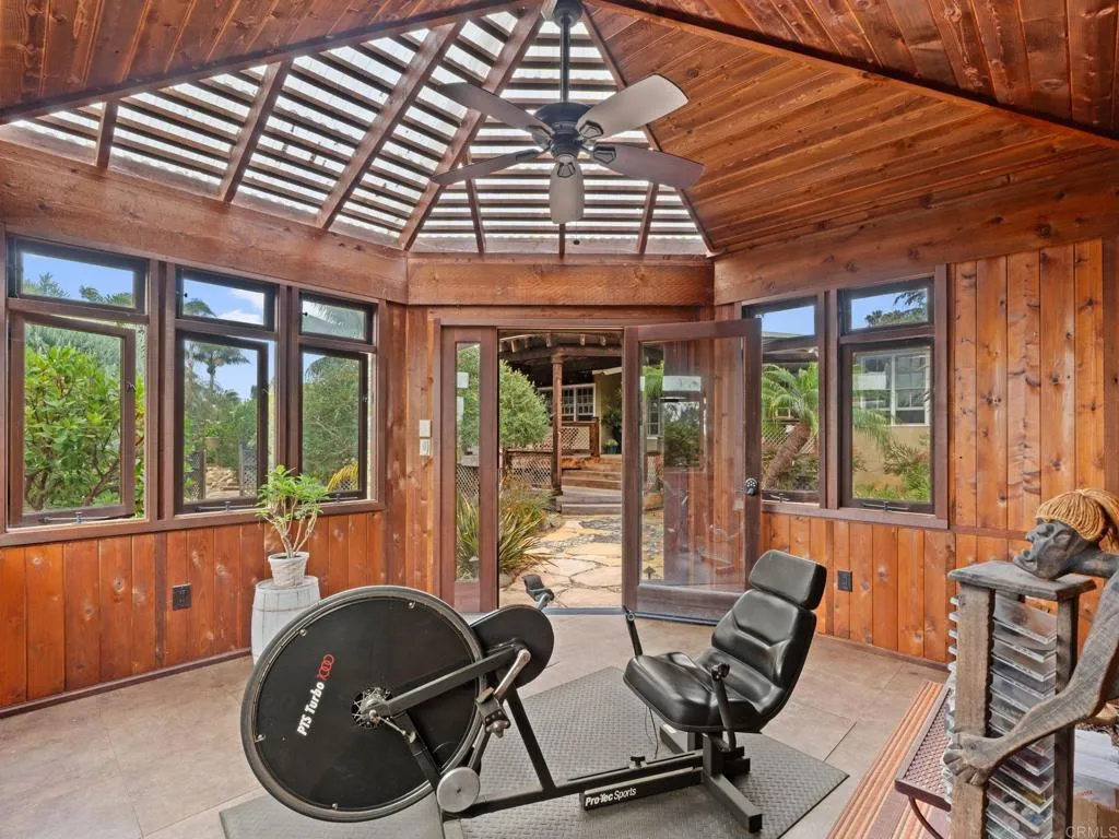 https://cdn.realtyfeed.com/cdn/127/306793273/3950b8cb46332a72e3b0a722c172bc2d.webp