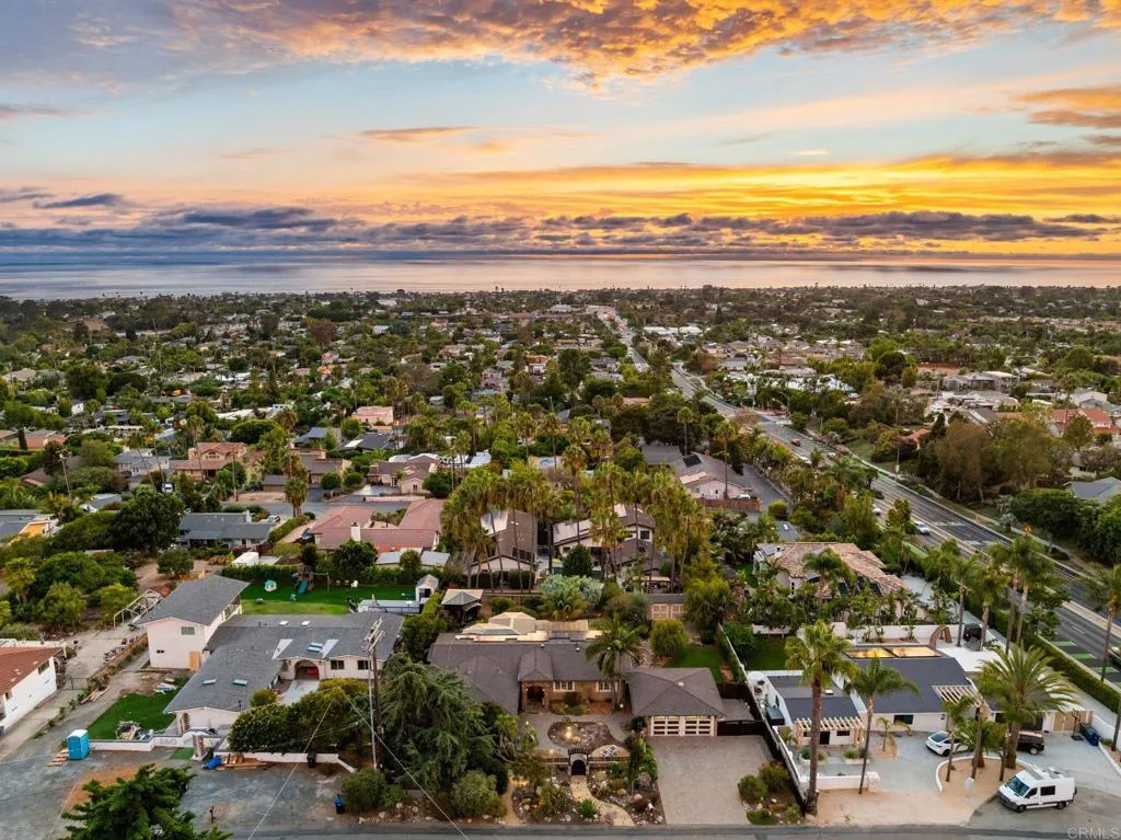 https://cdn.realtyfeed.com/cdn/127/306793273/f02bcf13c5eda0057ba197e24552cf31.webp