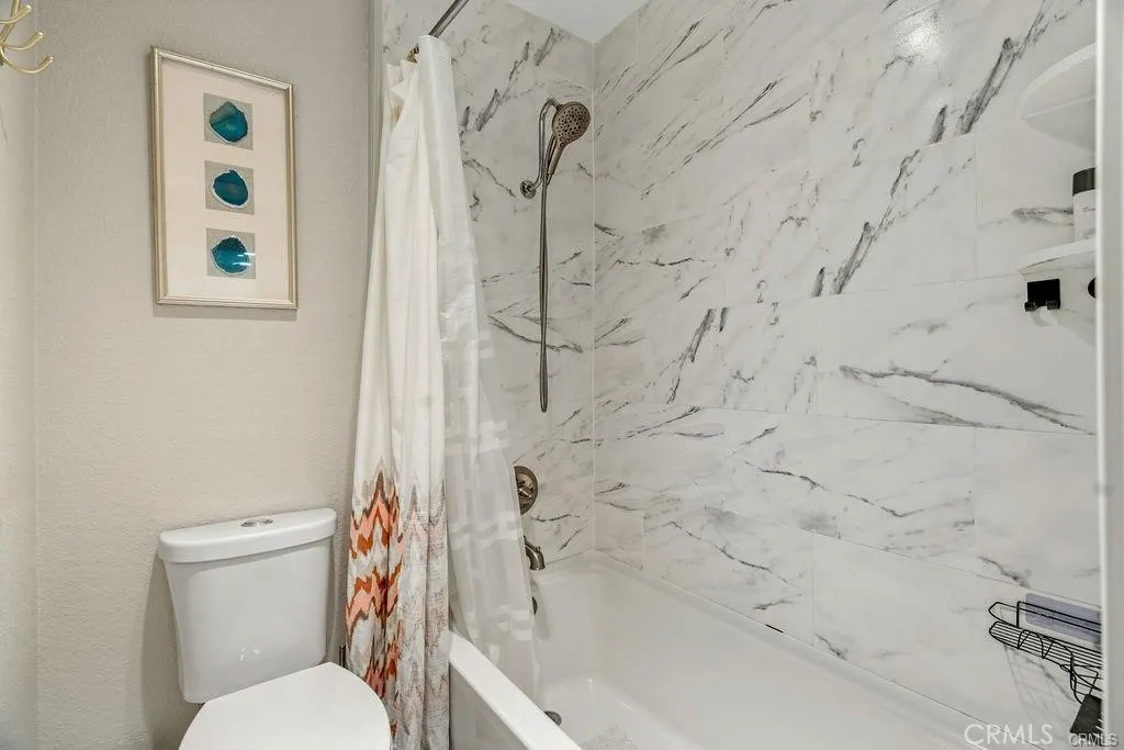https://cdn.realtyfeed.com/cdn/127/306793318/7ae12a0fd7a8f8230a5e573593a0f4ca.webp