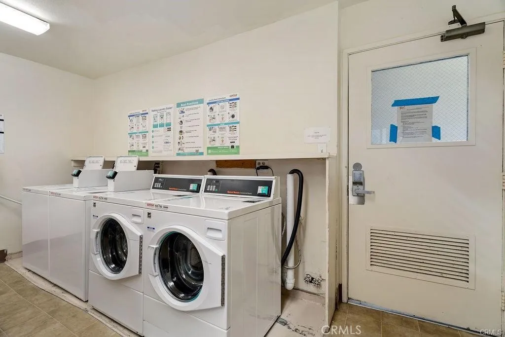 https://cdn.realtyfeed.com/cdn/127/306793318/98e72f6dda9c4425ceecf54e0a9589fc.webp