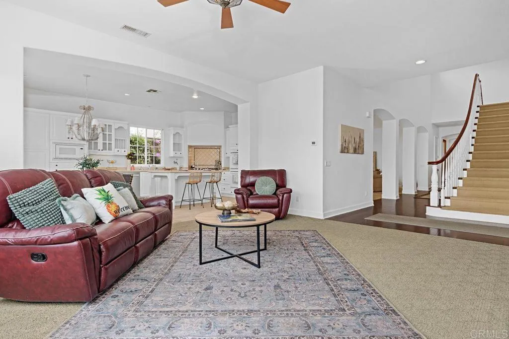 https://cdn.realtyfeed.com/cdn/127/306793322/575c033de59f9966acfd9337e0b5b73a.webp