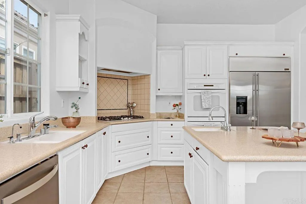 https://cdn.realtyfeed.com/cdn/127/306793322/d89cfc41653202ed7e7cc24d38fb52f7.webp