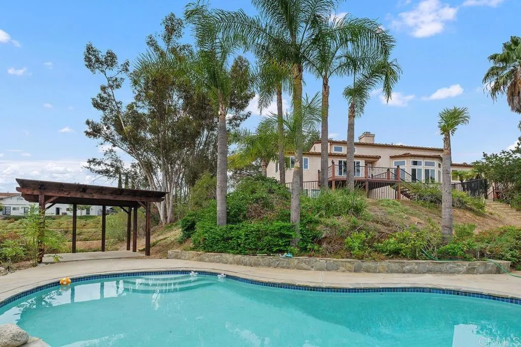https://cdn.realtyfeed.com/cdn/127/306793324/103c8bcae5151a9dd1b4c8517fcfedbb.webp