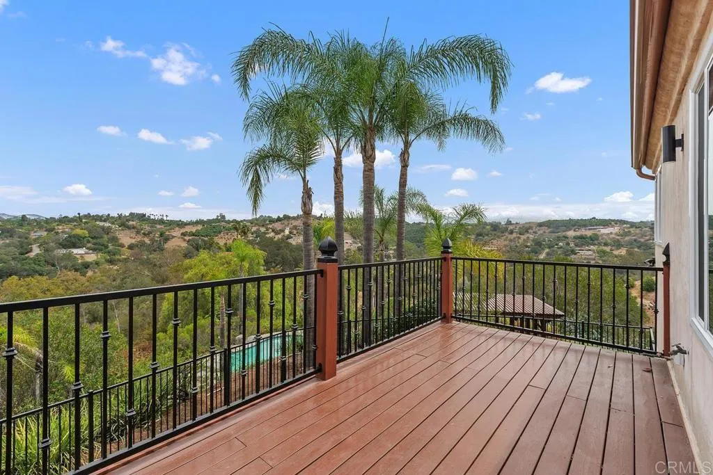 https://cdn.realtyfeed.com/cdn/127/306793324/9a8c7b8efbb8d6906defc535fe5efc9f.webp