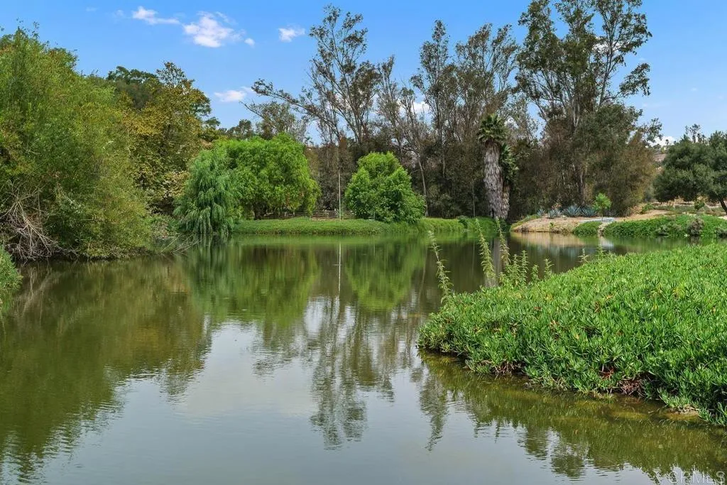https://cdn.realtyfeed.com/cdn/127/306793324/f05b8a0ab93fd8f9267a67d63a328f88.webp