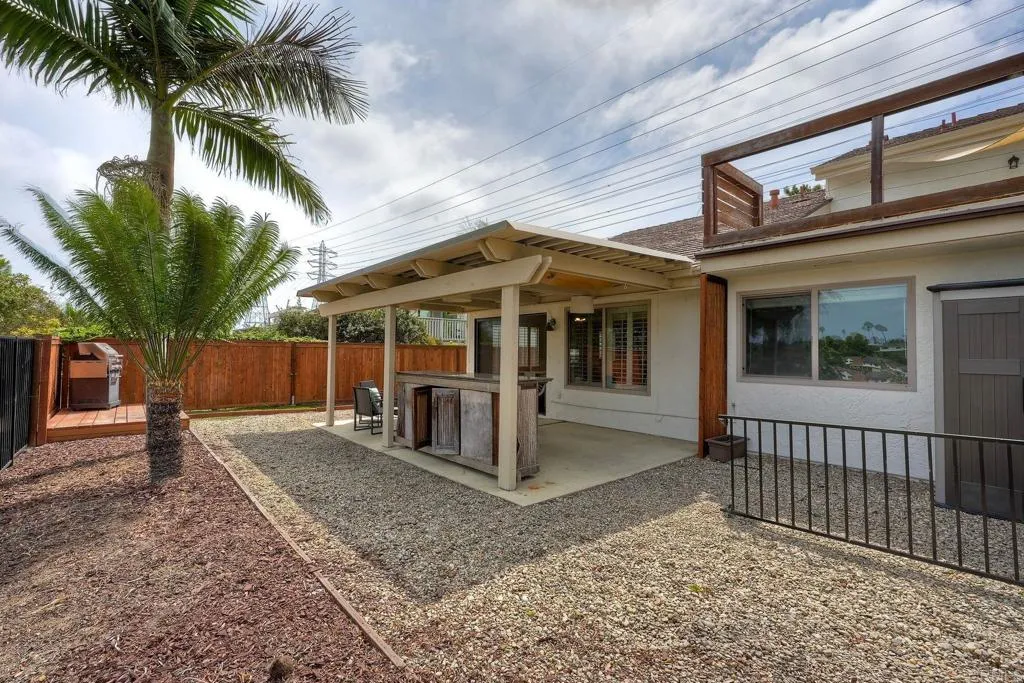 https://cdn.realtyfeed.com/cdn/127/306793334/1d775eb559e79fd0409b8a53c4a85731.webp