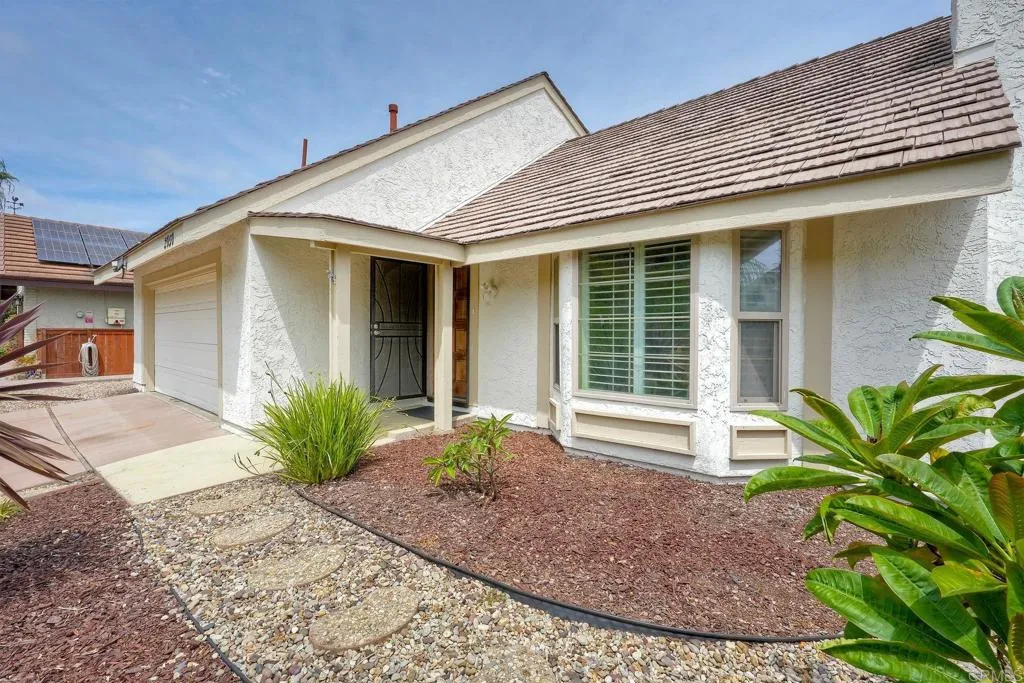 https://cdn.realtyfeed.com/cdn/127/306793334/32040ec0bd6d7af92e531913049c66b6.webp
