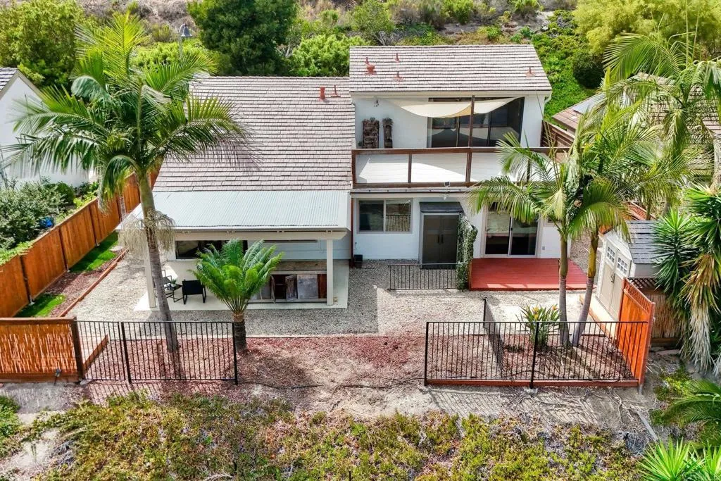 https://cdn.realtyfeed.com/cdn/127/306793334/44fb81f902cb514155980cc0c1a981a9.webp