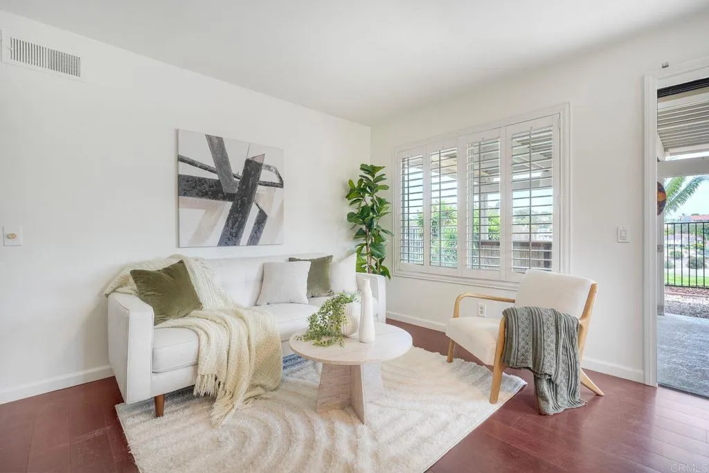 https://cdn.realtyfeed.com/cdn/127/306793334/4d469744979ed0e14c0c472b3c94d105.webp