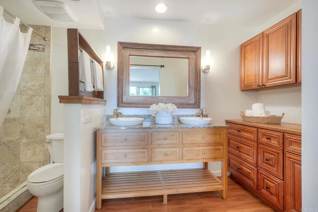 https://cdn.realtyfeed.com/cdn/127/306793334/832e1002bb646815afdcf739a8c1e3f3.webp
