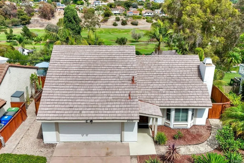 https://cdn.realtyfeed.com/cdn/127/306793334/de5c0bf68df18e4fad649bda615c4a09.webp