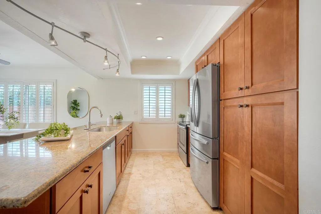 https://cdn.realtyfeed.com/cdn/127/306793334/f4dbb919b9602e74a37dad2f1c1007ea.webp