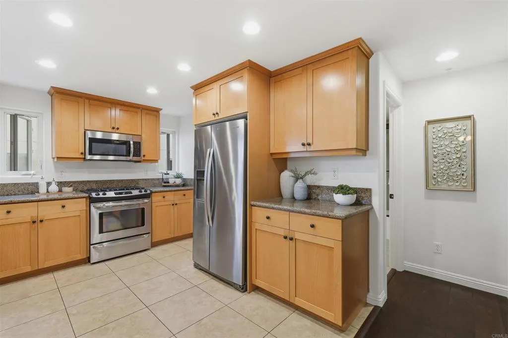 Photo #7: PTP2606249 Listing: Photo #7